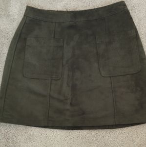💚New Olive green skirt~ Old Navy